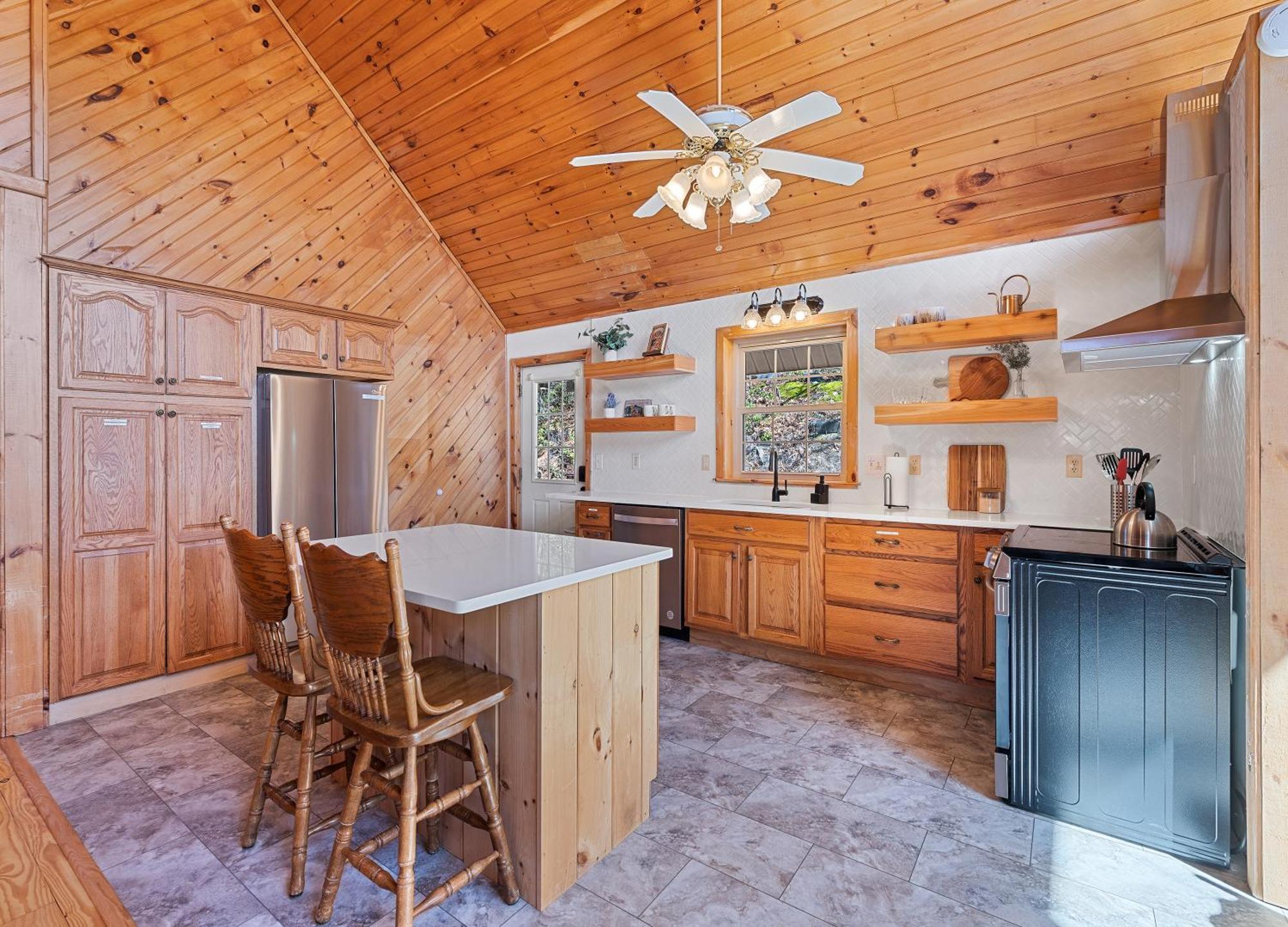 Maggie Valley Cabin With Beautiful Mountain Views, Hottub, Pet Friendly, Gameroom, Fireplace Buitenkant foto