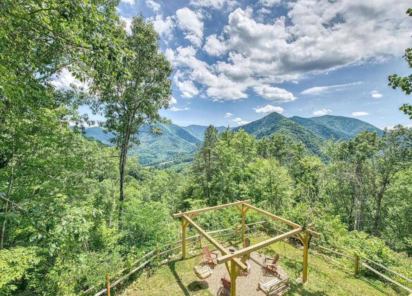 Maggie Valley Cabin With Beautiful Mountain Views, Hottub, Pet Friendly, Gameroom, Fireplace Buitenkant foto