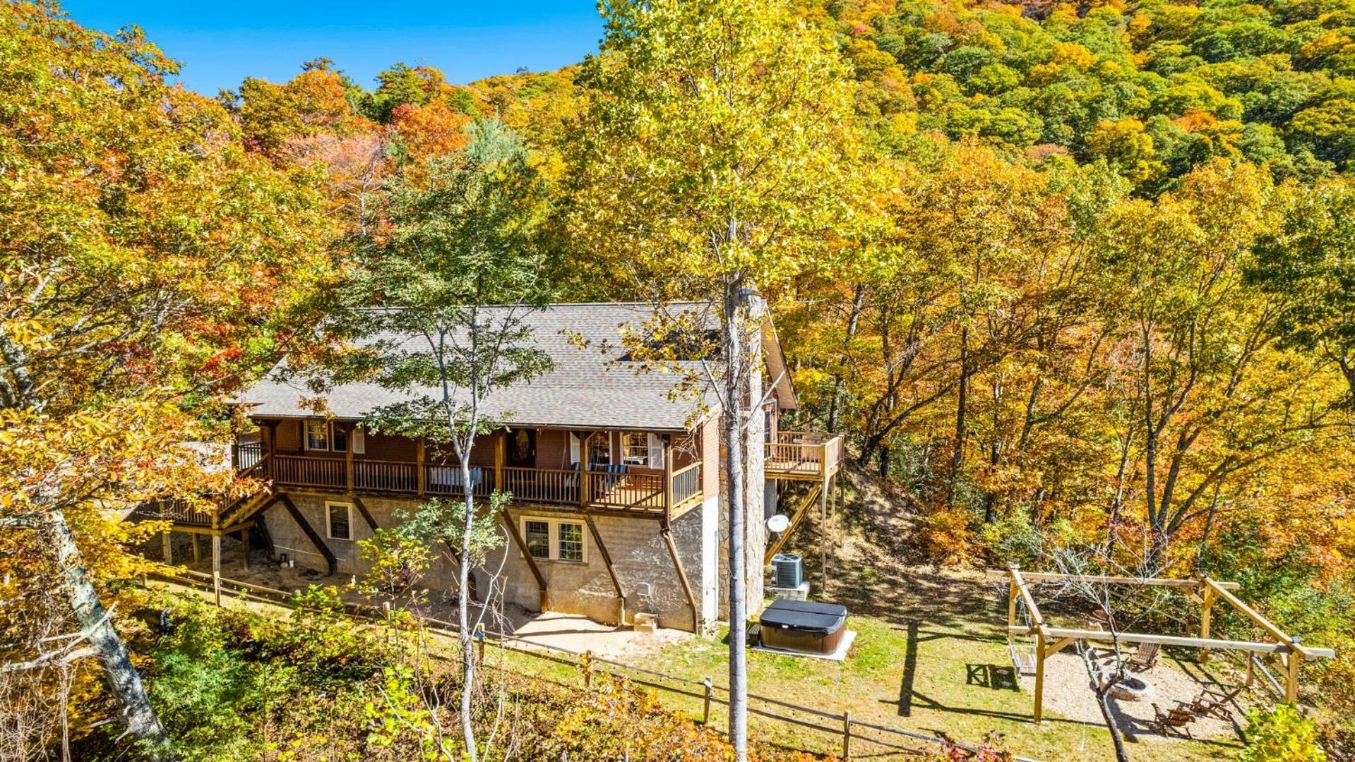Maggie Valley Cabin With Beautiful Mountain Views, Hottub, Pet Friendly, Gameroom, Fireplace Buitenkant foto